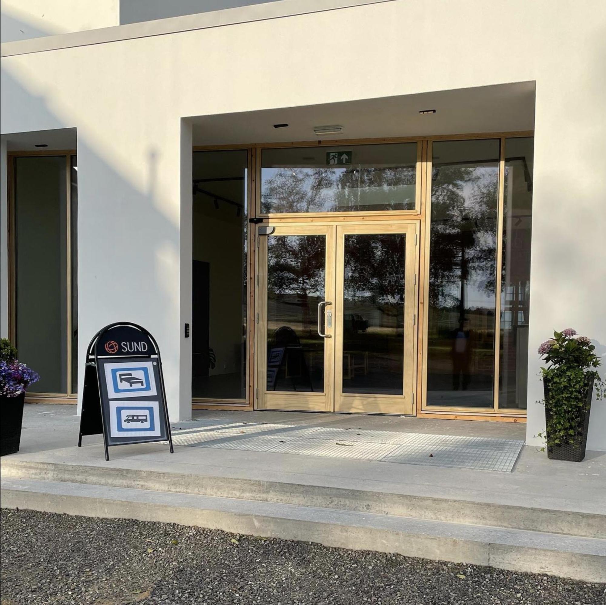 Sund Sommerhotell, Inderoy Straumen  Luaran gambar