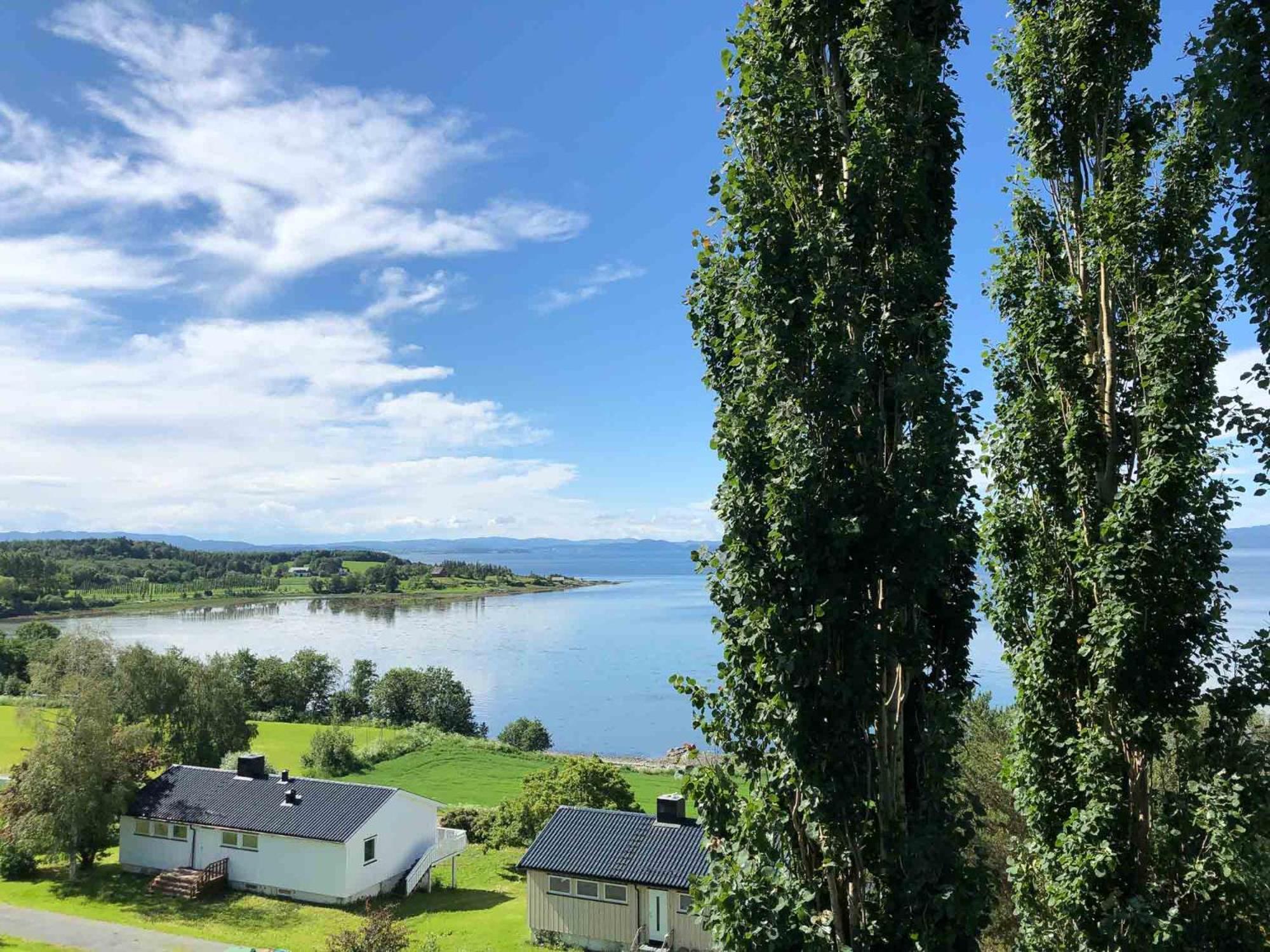 Sund Sommerhotell, Inderoy Straumen  Luaran gambar